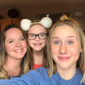 Meet your Posher, Carrie